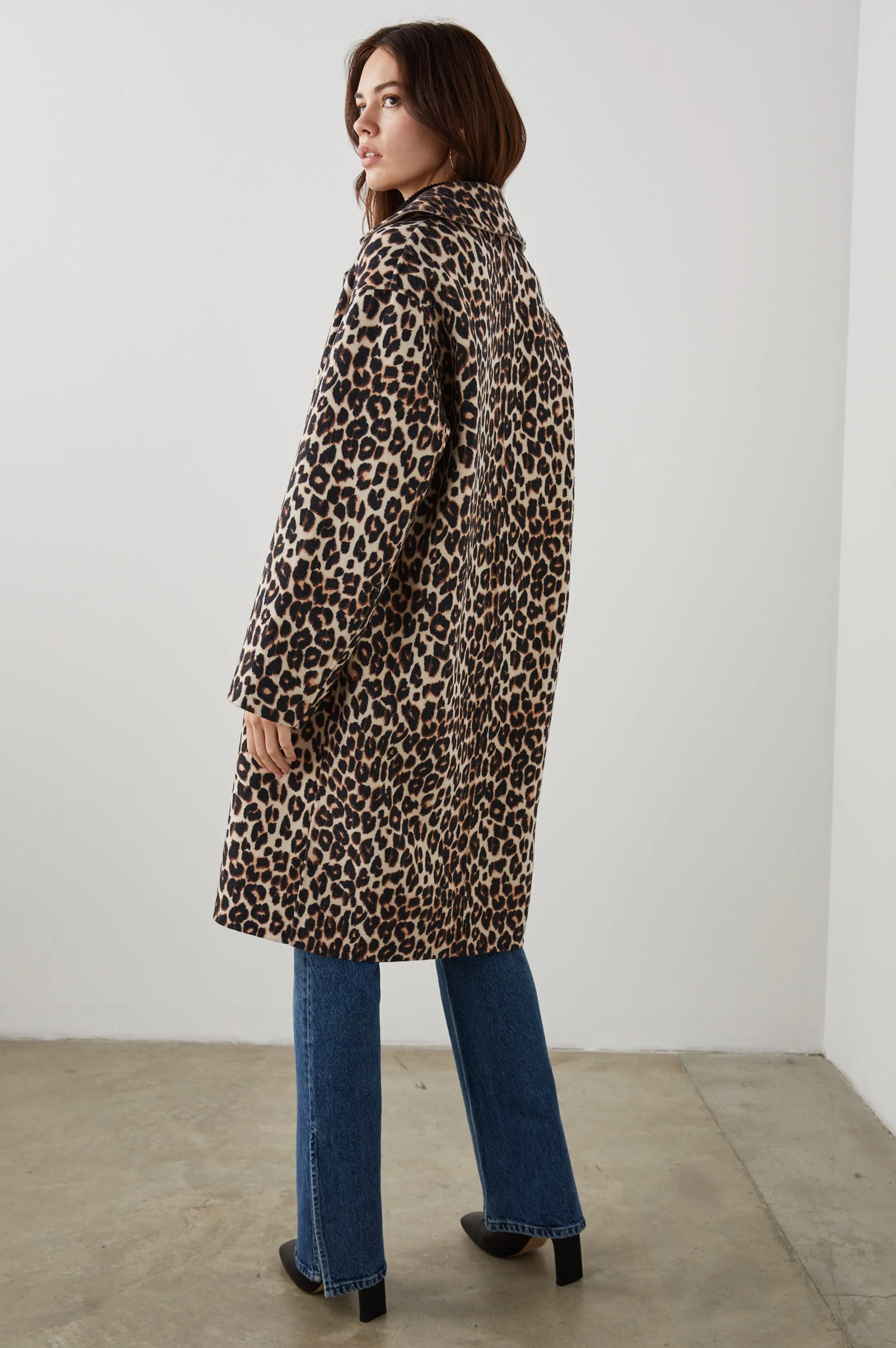 LORE COAT - NALA