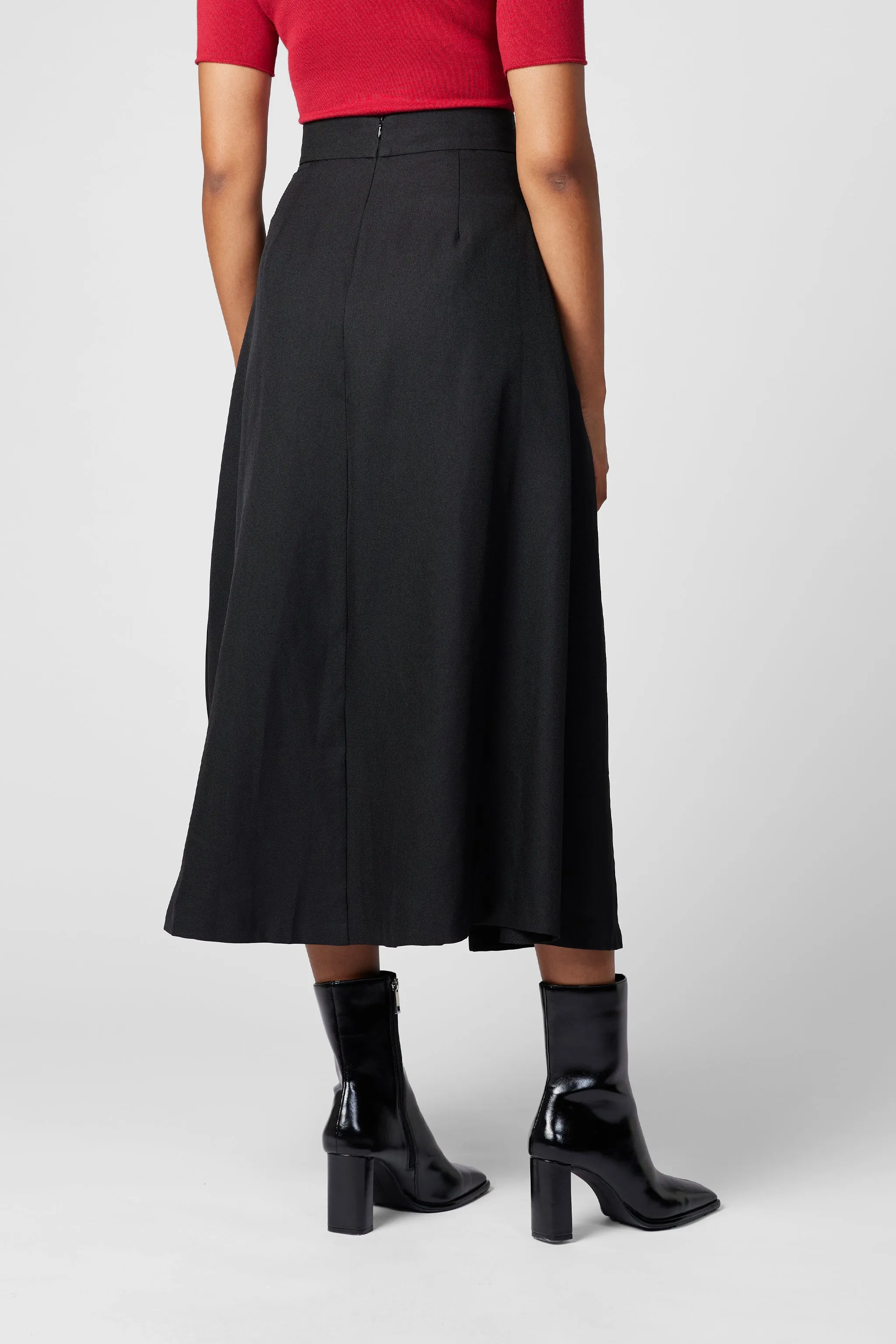 THE CARRIE SKIRT